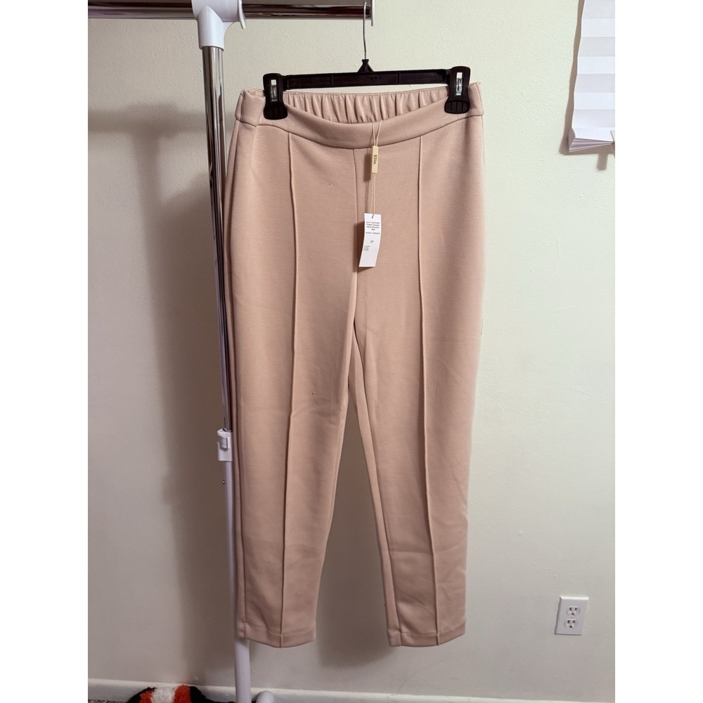 Elie. Tahari Flat Pintuck Front  Elastic straight leg cropped Scuba pants  Small